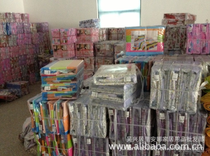 江湖地?cái)偦鸨瑹徜N(xiāo) 鉆石絨床單引領(lǐng)床上用品新潮流